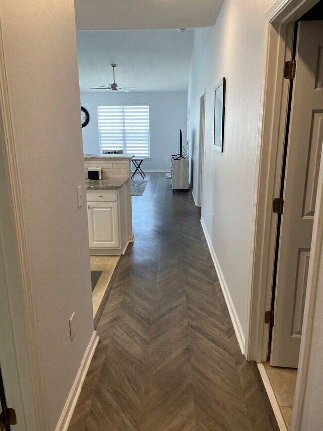Building Photo - 968 Great Egret Cir SW