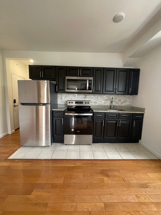 Building Photo - 4128 Parkside Ave