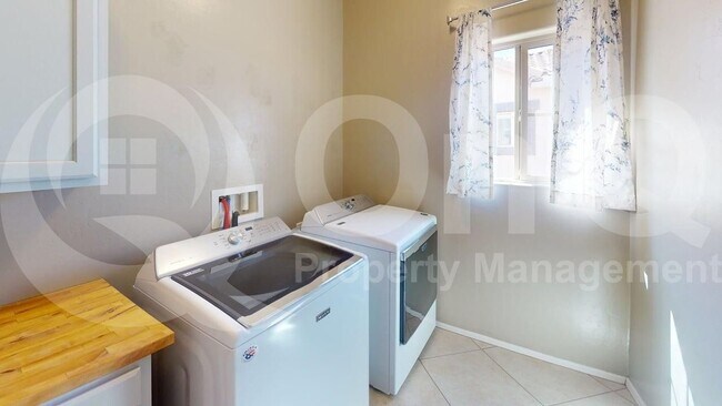 Building Photo - 9808 N Saguaro Breeze Way