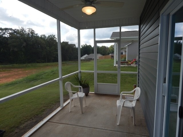 Building Photo - 229 Carvel Trl