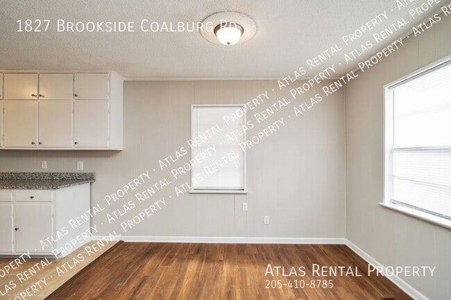 Building Photo - 1827 Brookside Coalburg Rd