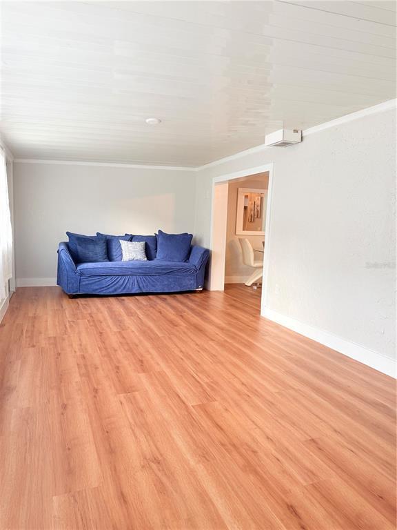 Building Photo - 2130 Redleaf Dr