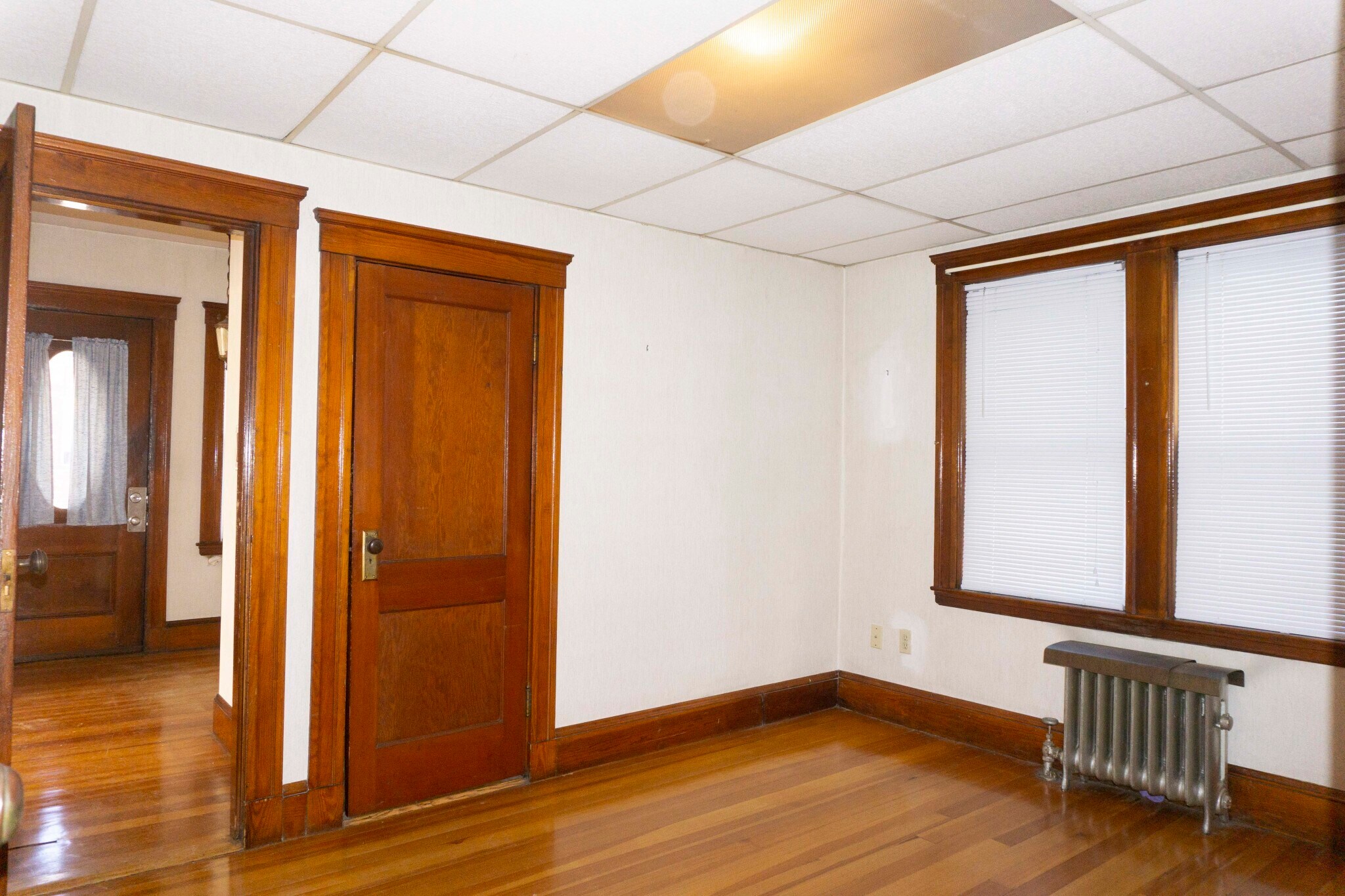 Building Photo - 470 Western Ave