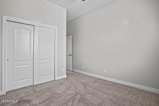 Building Photo - 12344 Desert Hawk Ave