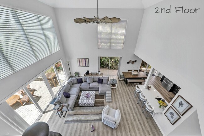 Building Photo - 23281 Butterfly Palm Ct