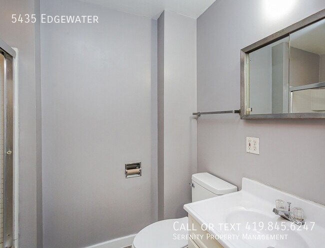 Building Photo - 5435 Edgewater-