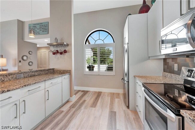 Building Photo - 583 Beachwalk Cir