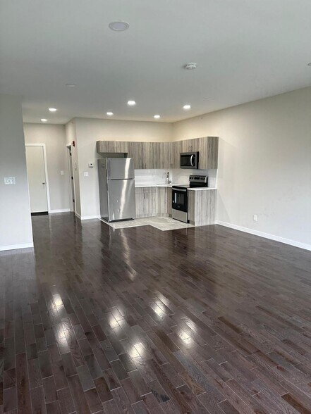 Building Photo - 3319 N 17th St