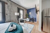 Building Photo - 1925 N Prospect Ave