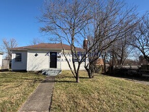 Building Photo - Come Settle Into Your New Home! FIRST MONTH RENT FREE!!!