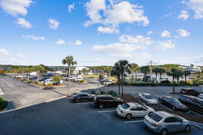 Building Photo - 23223 Front Beach Rd