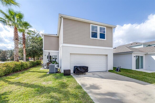 Building Photo - 13030 Boggy Creek Dr