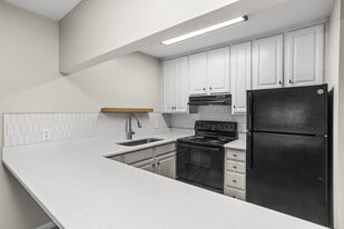 Building Photo - Belmont Place Apartments