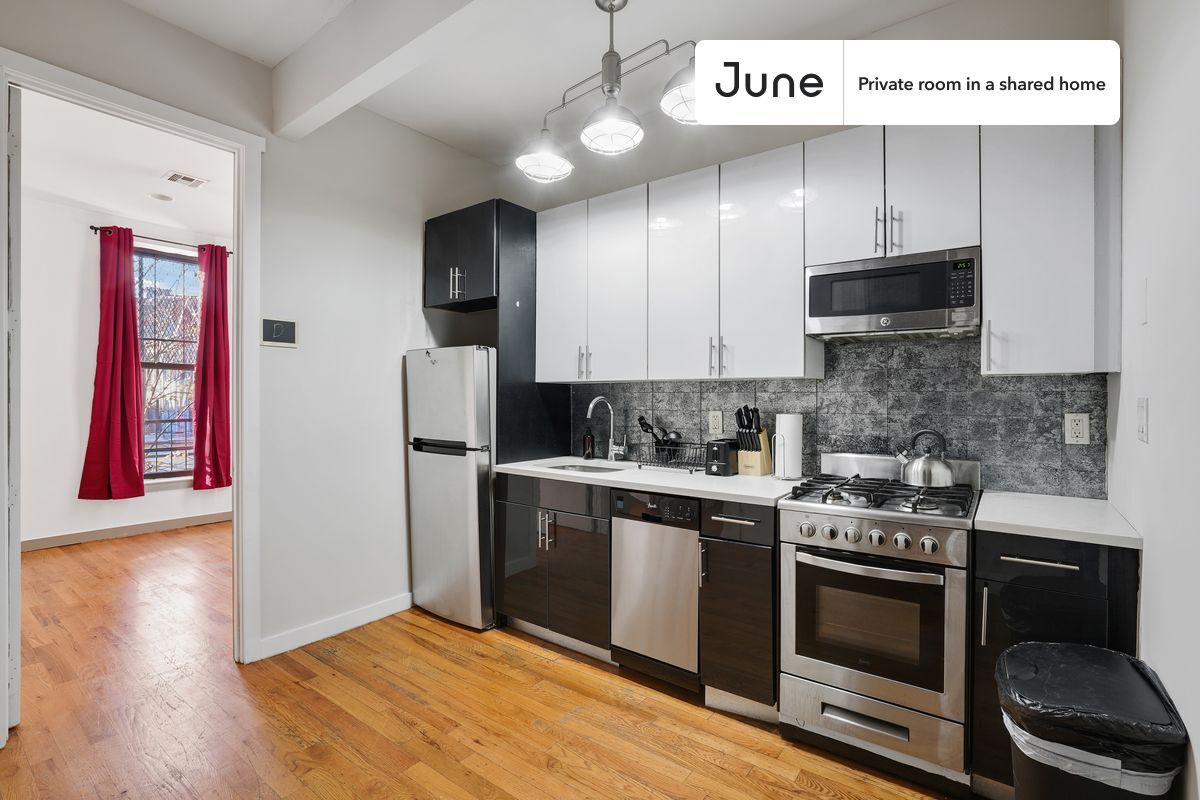 Building Photo - Room in Shared 4 bed/1.5 bath home in Bedford-Stuyvesant