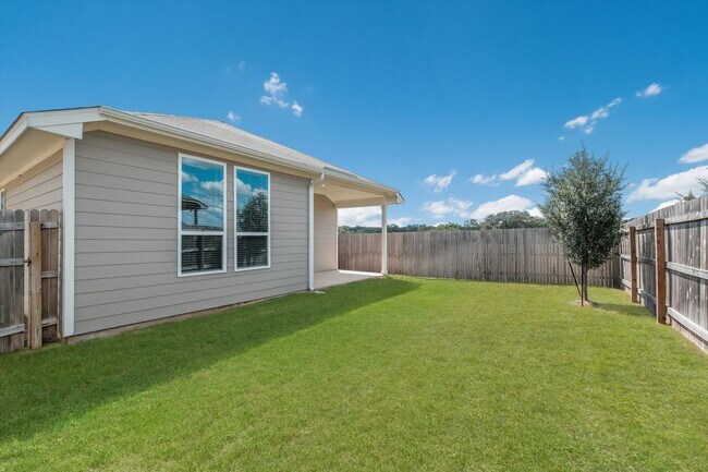 Building Photo - 13249 Fantine Flds