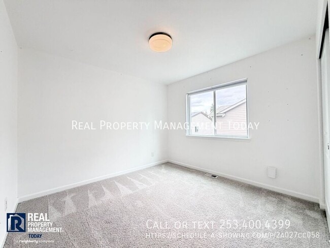 Building Photo - 15329 SE 278th St