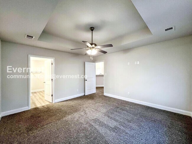 Building Photo - 5909 Kuykendall Dr