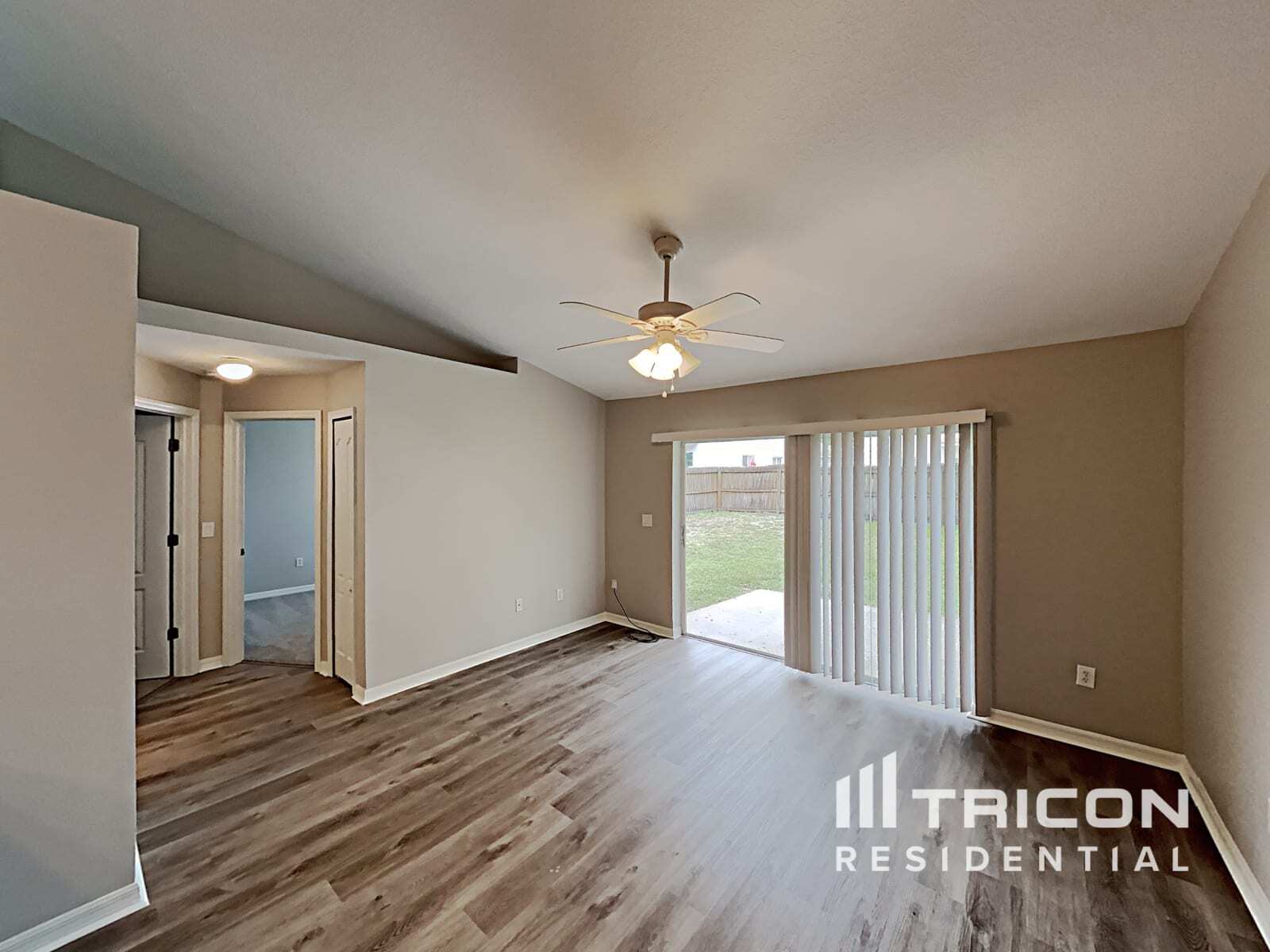 Building Photo - 11242 Lake Lanier Dr
