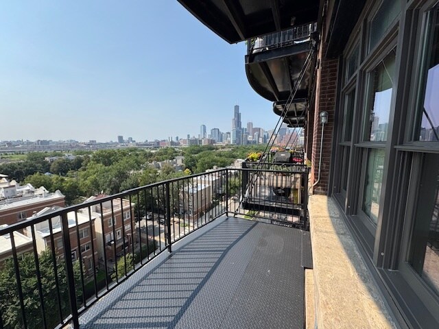 Building Photo - 1503 S State St