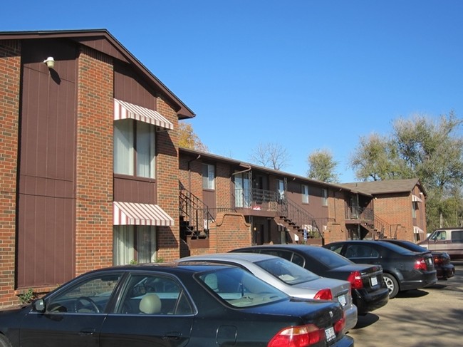 Building Photo - Watson Park Apartments