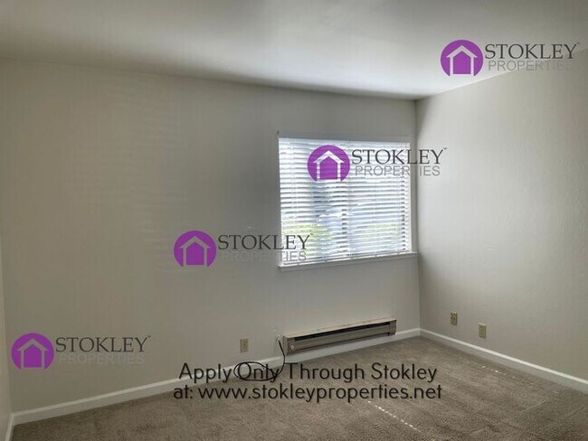 Building Photo - 1477 Marchbanks Dr