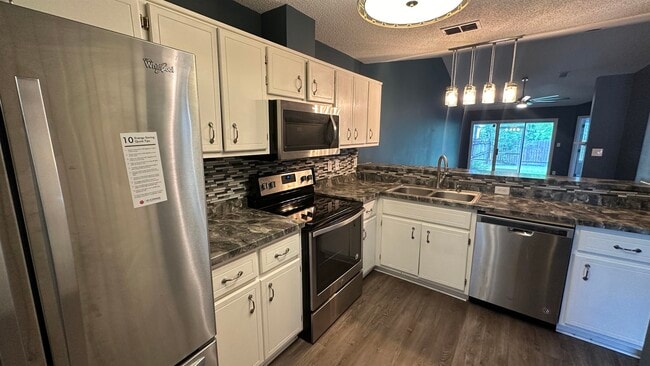 Building Photo - 4085 Remer Ct