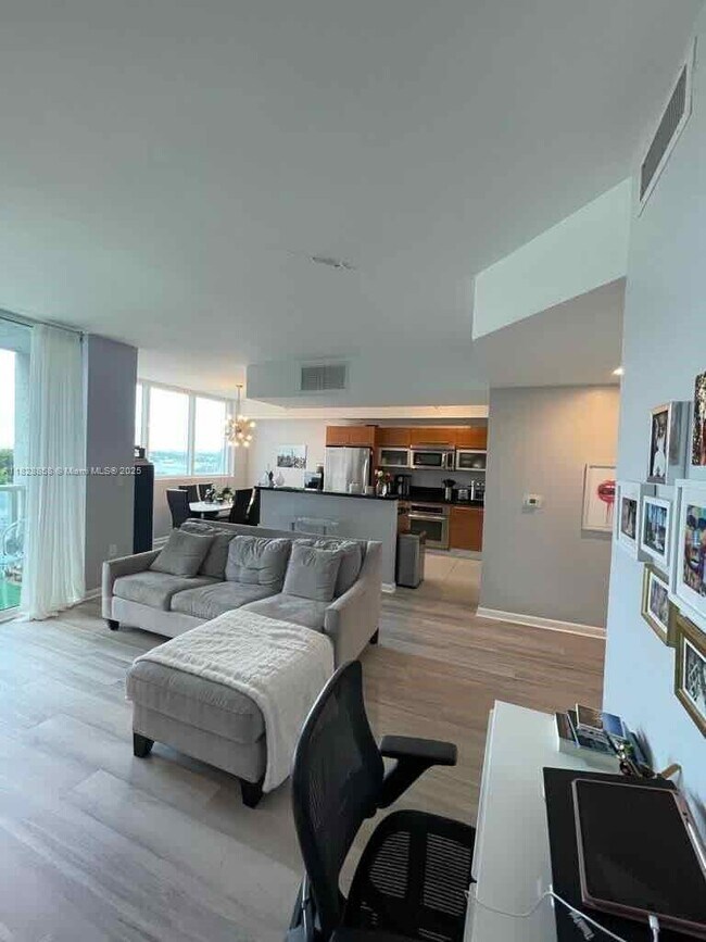 Building Photo - 244 Biscayne Blvd