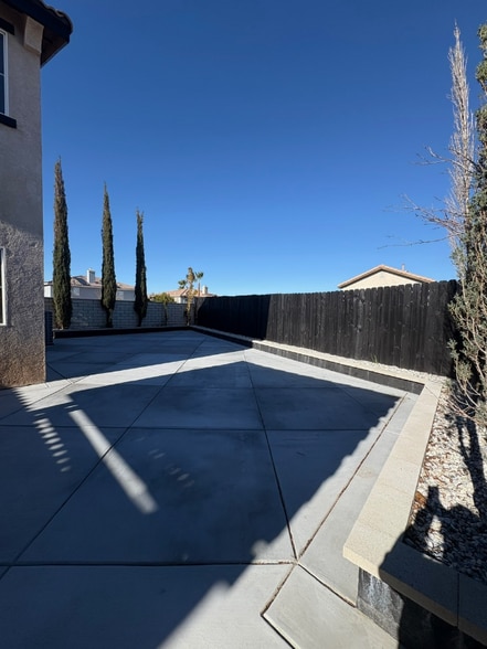 Building Photo - 14130 Gaucho Ct