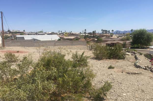 Building Photo - 2949 Sombrero Dr