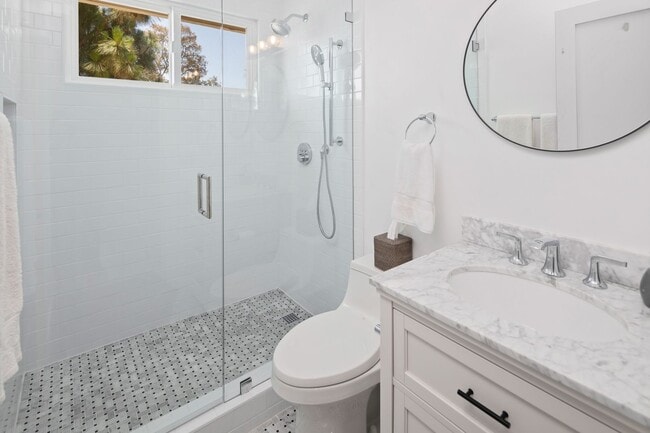 Building Photo - +55 Community, 2 BD with AC