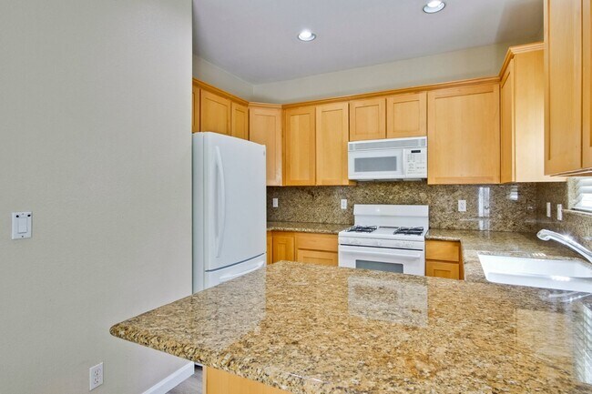 Building Photo - Awesome Home Located in a Quiet Tree Line Neighborhood