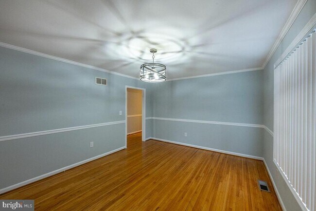 Building Photo - 5035 Timberwood Trail