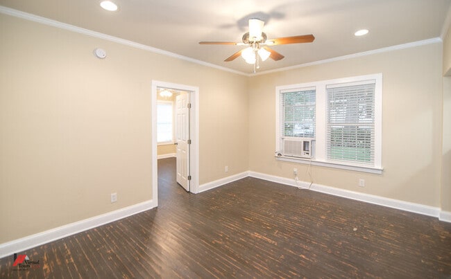 Building Photo - *MOVE IN SPECIAL $150 OFF 1ST MONTHS RENT*