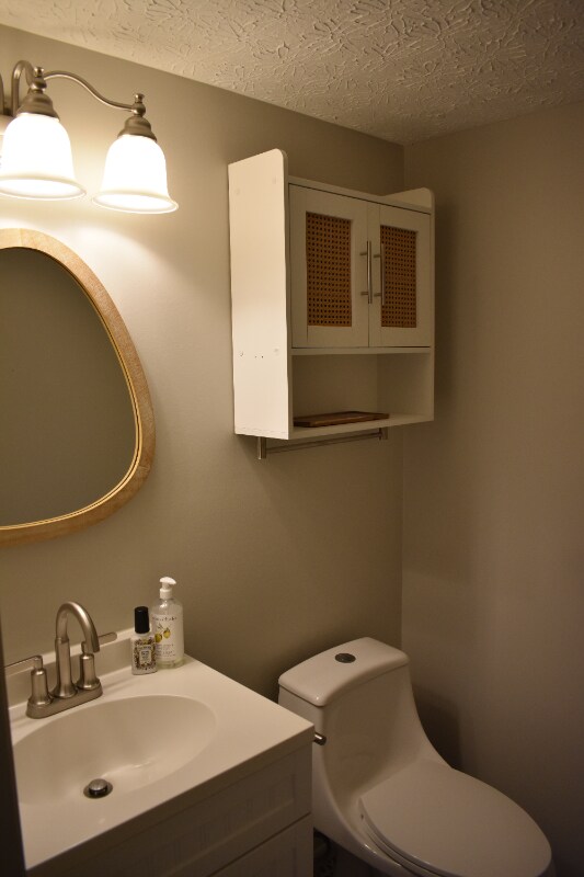 Building Photo - 3211 Southern Hills Dr