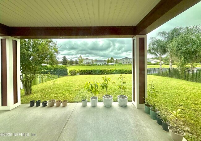 Building Photo - 6887 Azalea Grove Dr