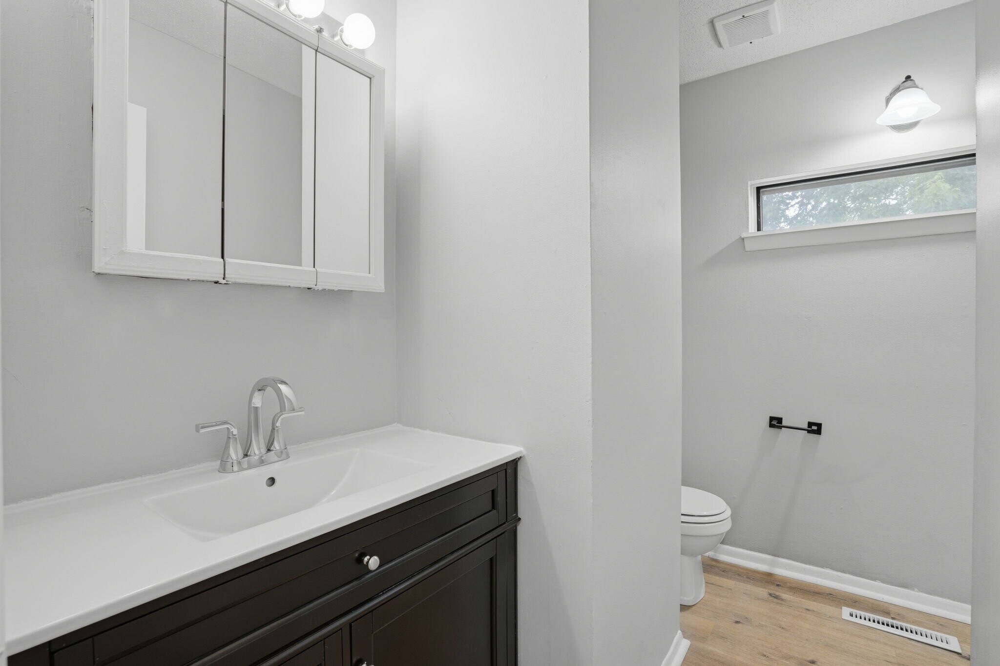 Building Photo - 2603 W 55th St