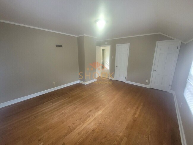 Building Photo - LARGE CAMPUS HOME AVAILABLE MID AUGUST 2024