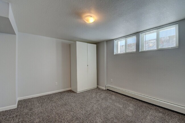 Building Photo - 4BR/2BA Beautiful Historic Home in the Highlands! AVAIL 5/15