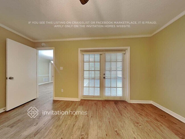 Building Photo - 1411 Prince Philip Dr