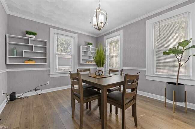 Building Photo - 849 W 34th St
