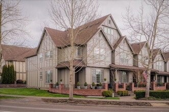 Building Photo - 28839 SW Costa Cir W