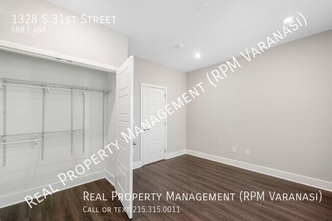 Building Photo - 1328 S 31st St