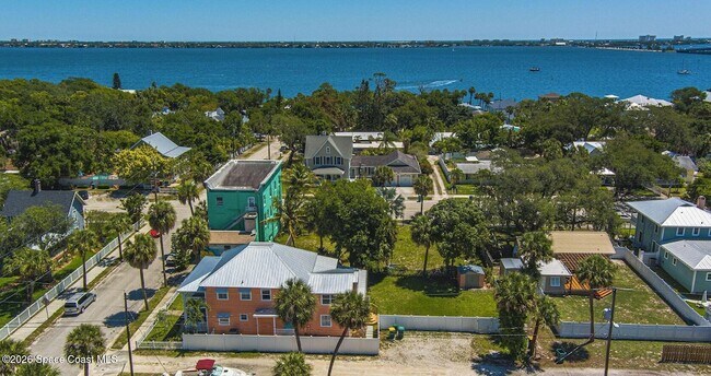 Building Photo - 693 Law St