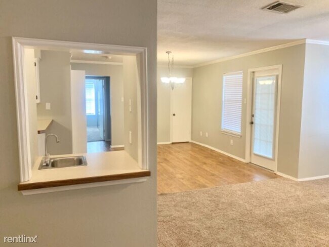 Building Photo - 2 br, 1 bath Condo - 2320 Melissa Dr
