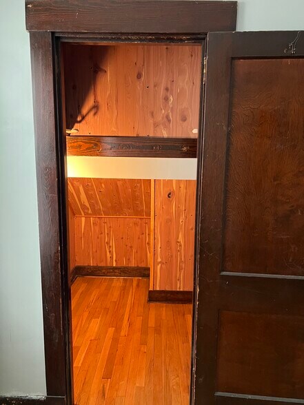 cedar closet in bedroom - 382 S Winebiddle St
