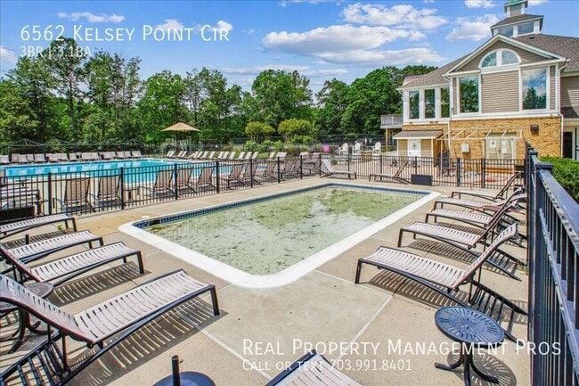 Building Photo - 6562 Kelsey Point Cir