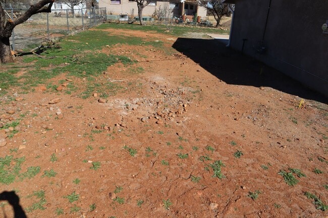 Building Photo - Fully Renovated Home You'll Want To See!