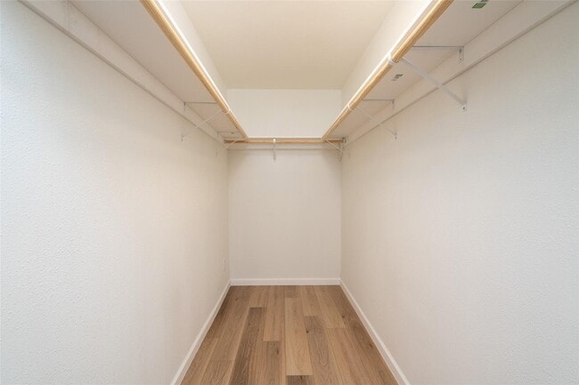 Building Photo - 13155 Pebblewalk Cir S