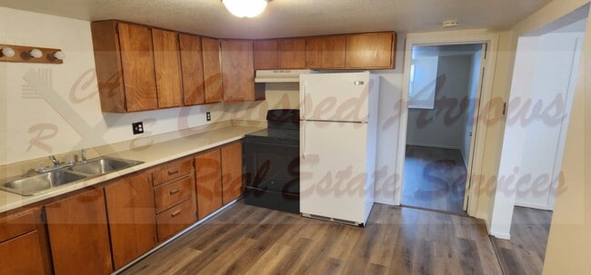 Primary Photo - 1022 E 23rd St