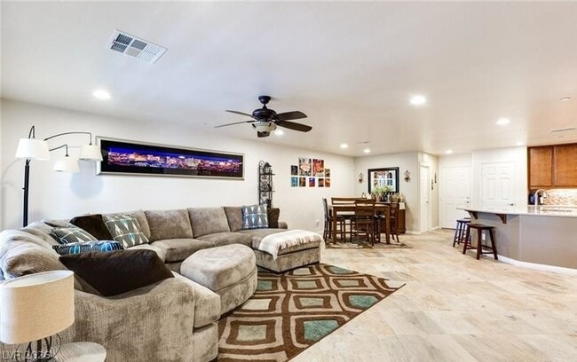 Building Photo - 3008 Bicentennial Pkwy